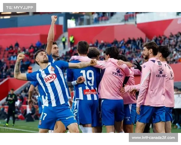 西班牙人1-0巴列卡诺取联赛三连胜，罗伯托-费尔南德斯点射制胜